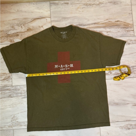 MAS*H 4077th Vintage 2010 Military Green Graphic Tee | Size XL - Picture 4 of 6